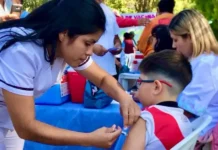 Completar el calendario de vacunación es clave en las comunidades educativas