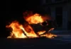 Incidentes en el Congreso: prendieron fuego un auto de la Policía de la Ciudad