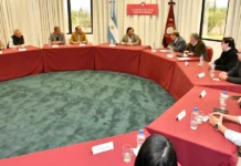 El gobernador Sáenz anunció a los gremios que retirará el proyecto de ley del IPS