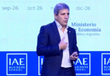 Caputo : La economía se ha empezado a recuperar, las exportaciones están en record y cayeron la inflación y la pobreza