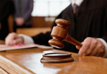 Condenado a pagar 3 millones de pesos porque se negó a reconocer a su hija