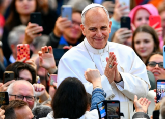 «Que la Sagrada Familia los bendiga»: la frase del papa León XIV que entusiasmó a la Argentina y confirmó su escala en Córdoba